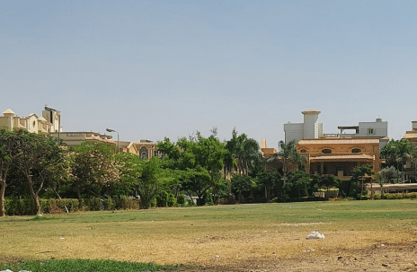فيلا أنيقة للبيع او الإيجار مساحة الأرض 821 متر