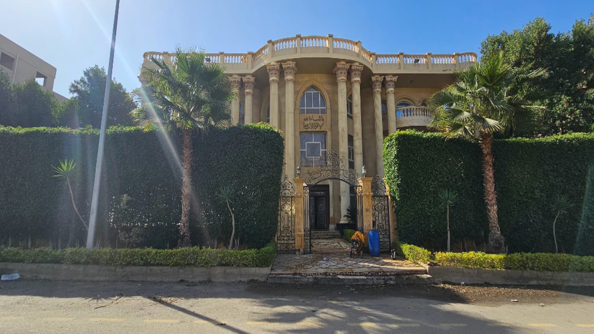 فيلا للبيع القاهره الجديدة – النرجس