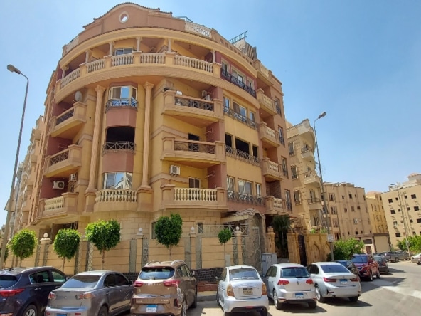 شقه للأيجار بالقاهرة الجديده