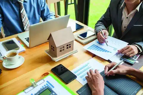 كيفية الاستثمار في العقارات